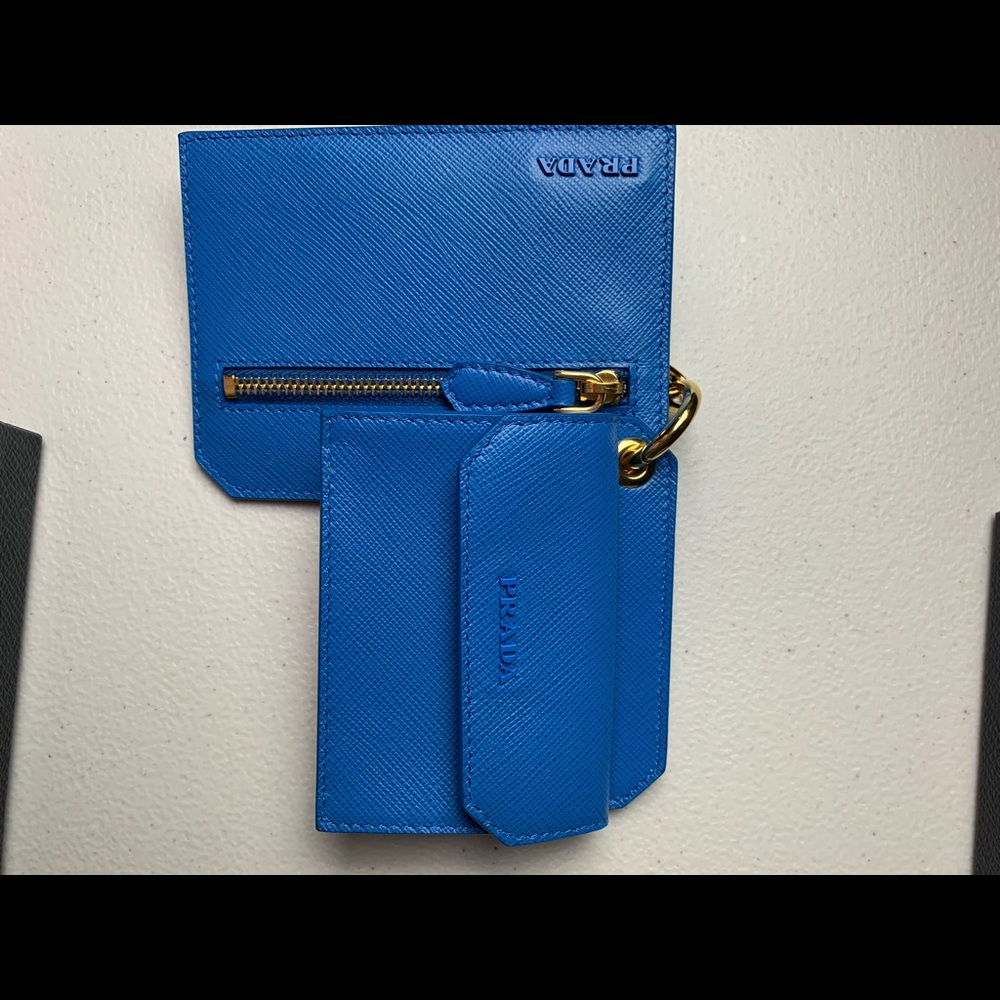 Prada new blue card/coin/accessory case - Picture 12 of 15